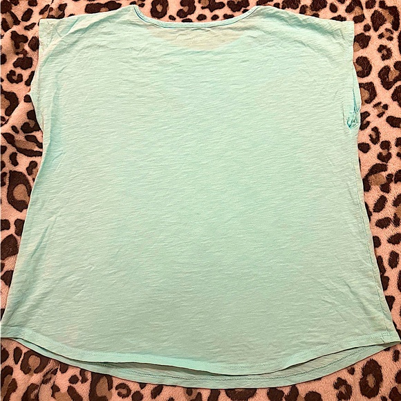 EXCELLENT/LIKE NEW/PRE-OWNED condition VINEYARD VINES girls whale tee - Picture 4 of 4